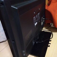 東芝（REGZA)11年製　22インチ　中古　テレビの画像