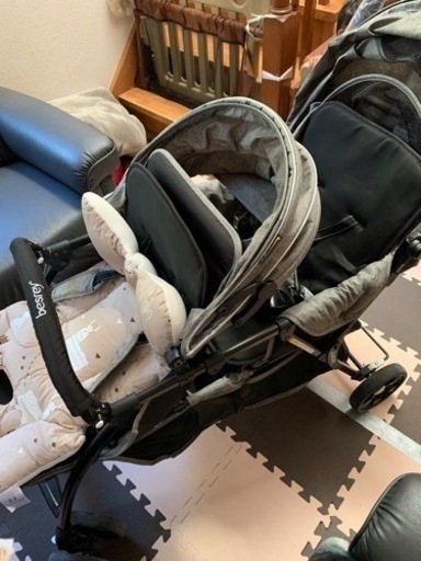 双子用ベビーカー　未使用　0歳~3歳　2人乗り