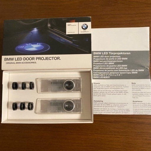 1000円値下げしました！BMW LEDドアプロジェクター（純正）
