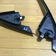BMW 3シリーズ F30 F31 窓枠カバー ピラーカバーの画像