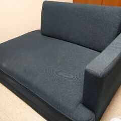 ２人掛けソファの画像