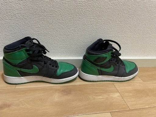ナイキ エアジョーダン1 レトロ ハイ パイン グリーン ブラック