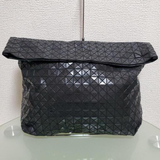 BAOBAO クラッチバッグ（バオバオ BAO BAO ISSEY MIYAKE