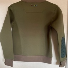 NIKE長袖トレーナー（140cm）親指穴あきの画像