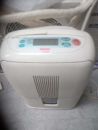 とってのところわれありシャープ除湿機別館に置いてます