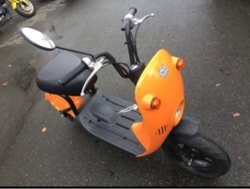 スズキ　チョイノリ　ちょい乗り　198km 中古　オレンジ