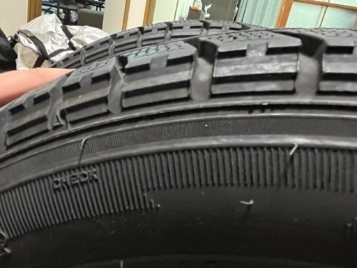 スタッドレスタイヤ(145/80R13)