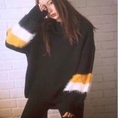 GRL フェザー配色タートルニット　ブラックの画像