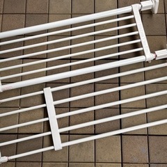 突っ張り棚　差し上げます