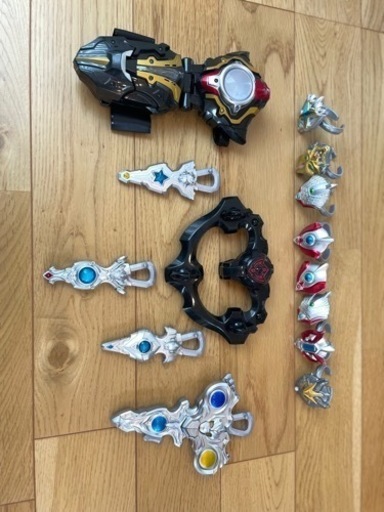 ウルトラマンタイガ DXウルトラマンタイガ完全なりきりセット