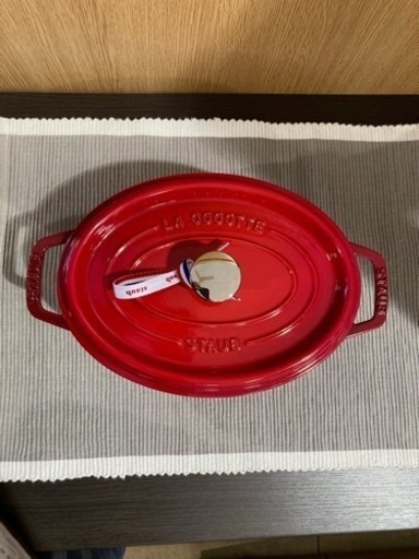 ☆未使用☆ STAUB ココット オーバル チェリー 23cm