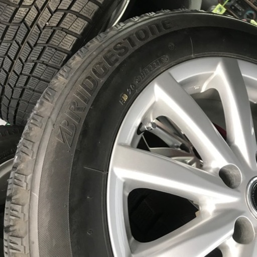 6〜8部山くらい 16インチ スタッドレス 114.3 205/60R16 4個セット