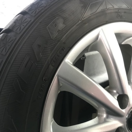 6〜8部山くらい 16インチ スタッドレス 114.3 205/60R16 4個セット