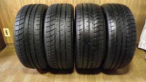 スタッドレスタイヤ（225/40/R18）4本セット！