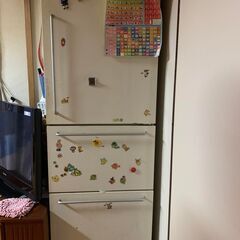 冷蔵庫無料で渡します。