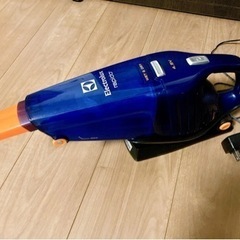 【受取者決まりました】ハンディ掃除機
