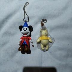 1。キャラクターのキーホルダー