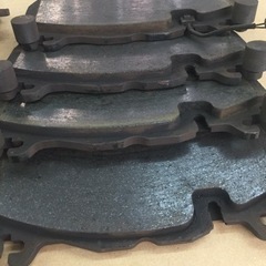 メルセデスベンツ SL-R231 63AMG 用ブレーキパッドの画像