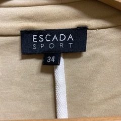 ESCADA SPORT ジャケットの画像