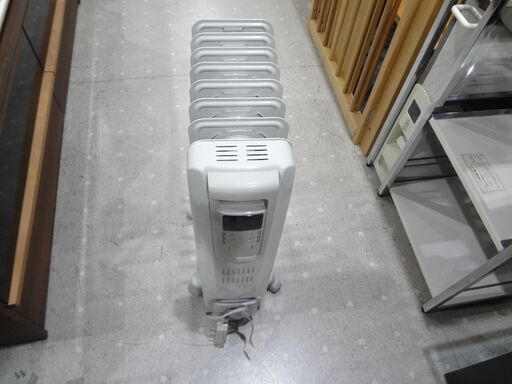デロンギ　オイルヒーター　KHD410812－LG【モノ市場東海店】41