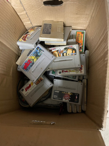 ファミコン　アルパイン9インチナビ　ジャンクその他