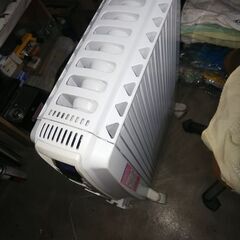 デロンギ オイルヒーター TDD0915W 稼働確認済み 美品の画像