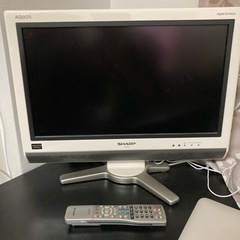 シャープ20インチ液晶テレビ　