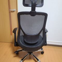 [無料]オフィスチェア  黒 ヘッドレスト付き 直接お引取りいただける方のみの画像