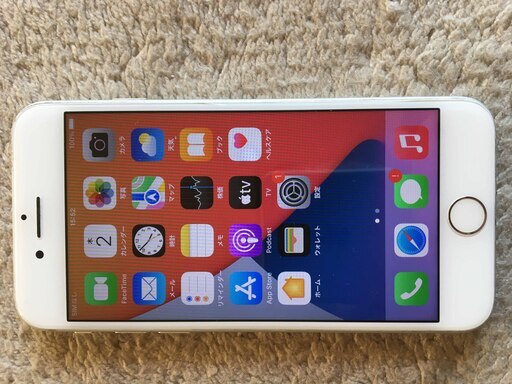SIMフリー iPhone7 32GB シルバー 新品バッテリ－ バッテリー100% iPhone 7 Silver 32 GB SIMフリー（iPhone7