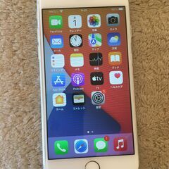 iphone7 silver ３２ＧＢ　SIMフリー　バッテリ１００％