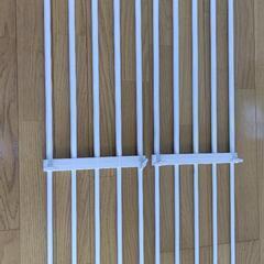 突っ張り棚 24×61～96cm 2コセットの画像