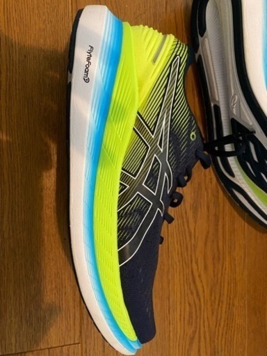 極上。アシックス。グライドライド2ほぼ新品27㎝