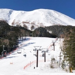 毎週、土曜日(たまに平日特に金曜日が多く、日曜日にも行くときがあります。)にスキーをしています！ - 木曽郡