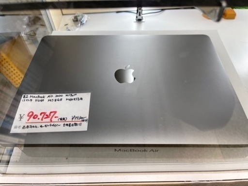 【美品】13インチ MacBook Air 2020 M1チップ SSD512 メモリ8gb
