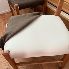 2年使用！ニトリで購入　ダイニングセットの画像