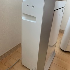 Panasonic 加湿空気清浄機　F-VC70XK 2015年製の画像