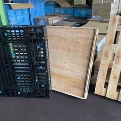 ★平日引き取り限定★  木製パレット