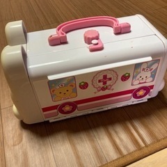 ★ メルちゃん　救急車　★の画像