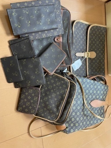 スヌーピー　ブランド風バッグ等