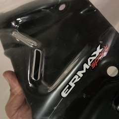 ERMAX SPORTS クリアスクリーンの画像