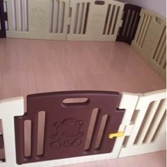 ベビーサークルの画像