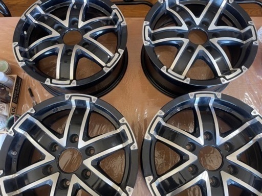 200系ハイエース　ハイブロックホイール４本セット