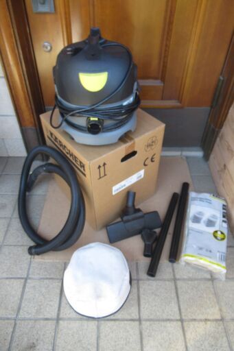 世田谷区近辺配送可能　ケルヒャー KARCHER ドライバキュームクリーナー T 7/1 PLUS コンパクト業務用パワフル掃除機 乾式そうじ機 消耗品紙パック10枚付