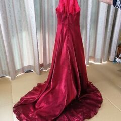 ロングドレスの画像