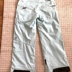 　1回だけ使用　スノボ　スキー　ウェア　ズボンの画像