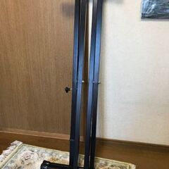 新品同様キーボードスタンド　X型ダブルレッグの画像