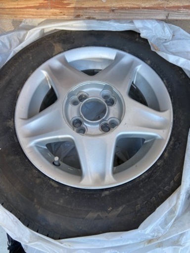 タイヤ付きホイール