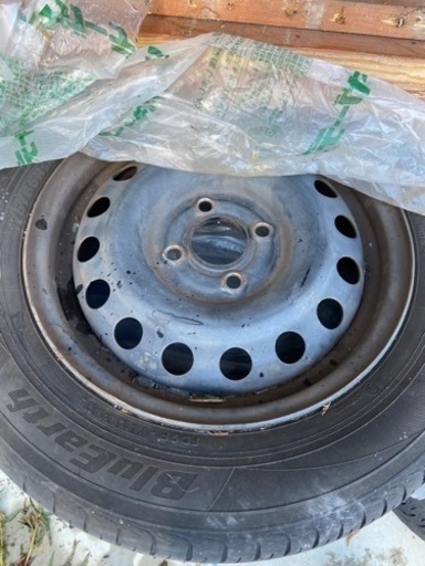 ホイール　キャップ有り（スズキ）