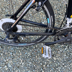 初期型アビオスツアラーとジャイアントエスケープR3　自転車の画像