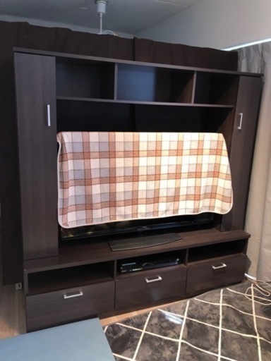 テレビボード　壁面収納